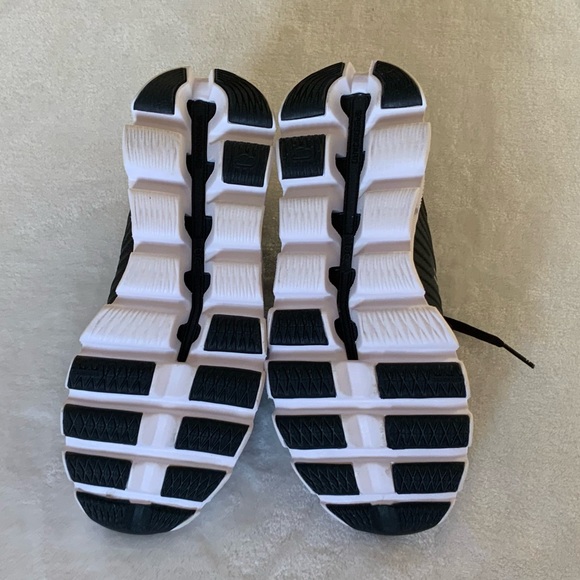 ON Cloudswift  women’s Running Sneakers - Picture 12 of 16